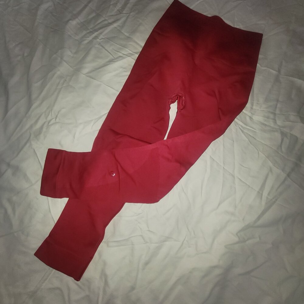 Lululemon size 2 women's crop legging